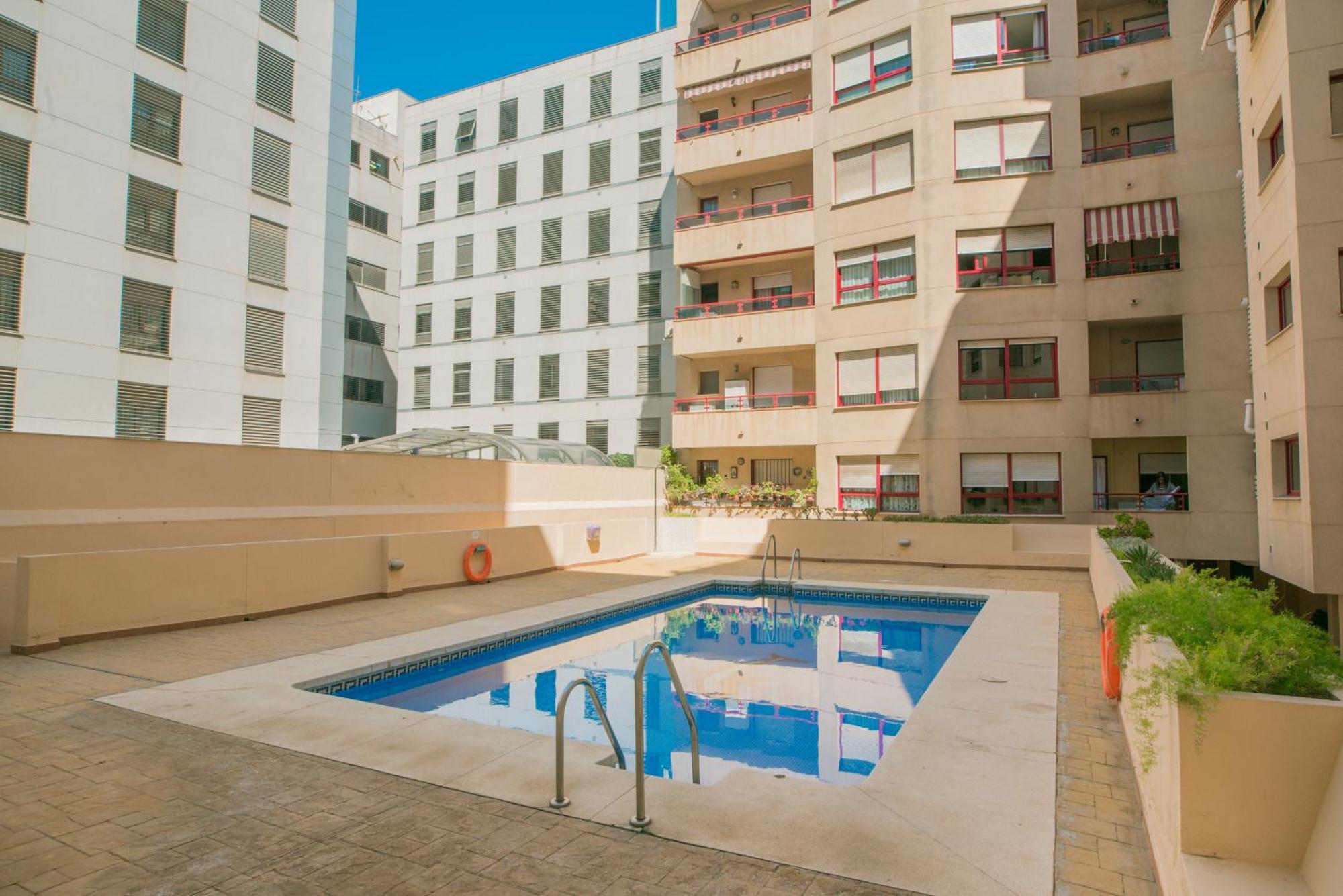 Апартаменти Malaga Estacion Ave Playa Екстер'єр фото